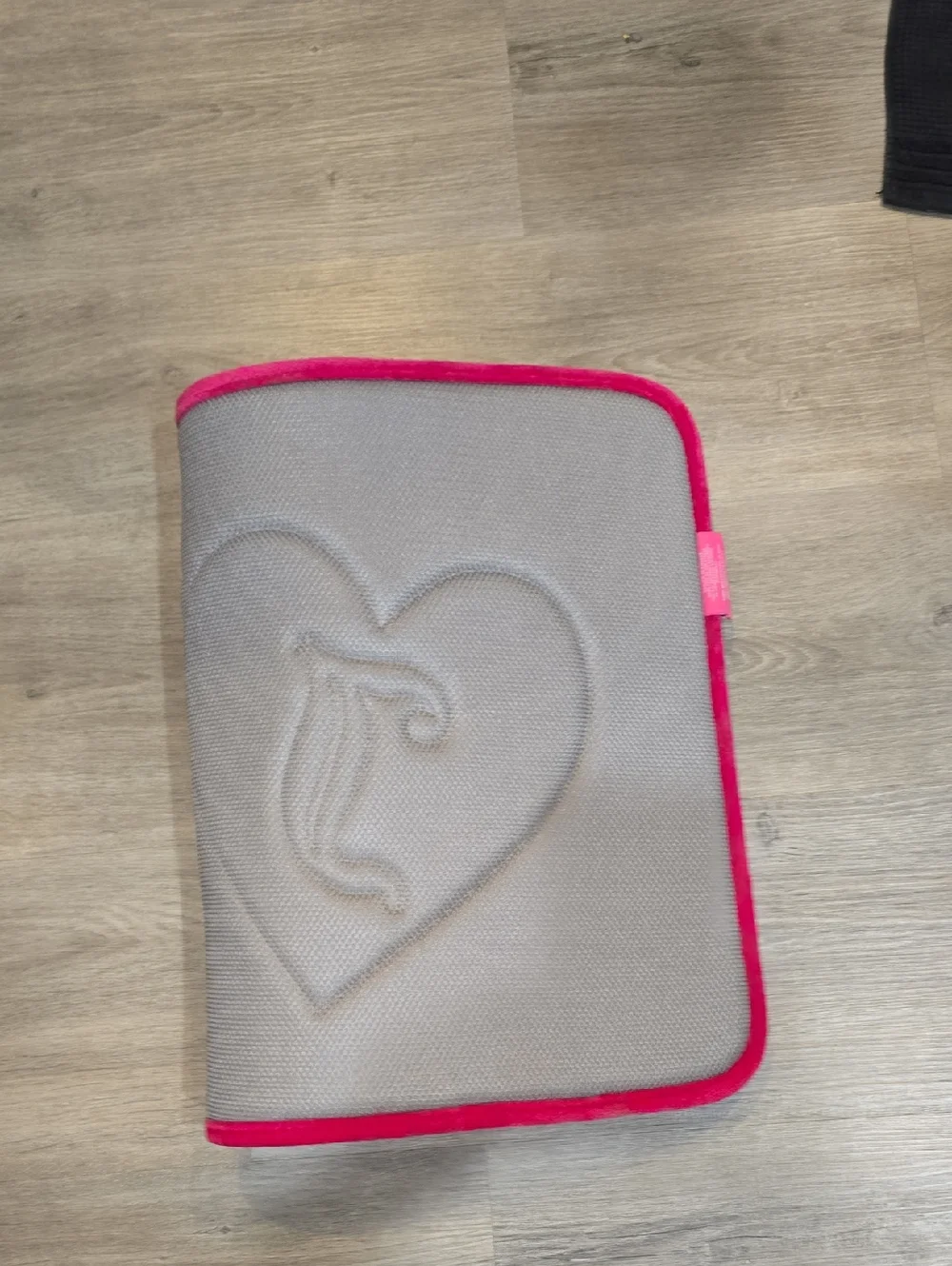Juicy Couture Home JC Inside Connecting Hearts Embossed Plush Bath Rug- SM